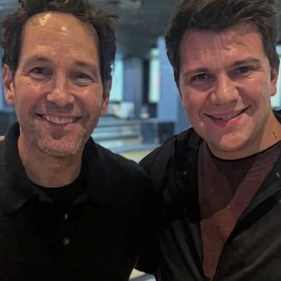 Ator de Hollywood é presenteado com Bíblia após desejo de conhecer Jesus