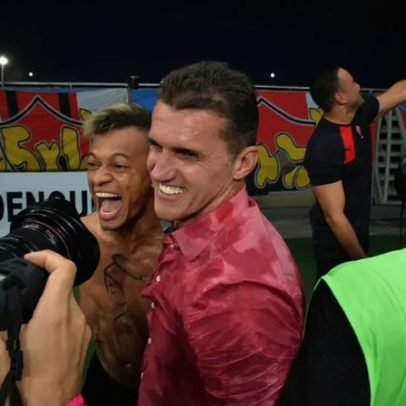 Técnico do Bragantino, Vágner Mancini reencontra o Vitória