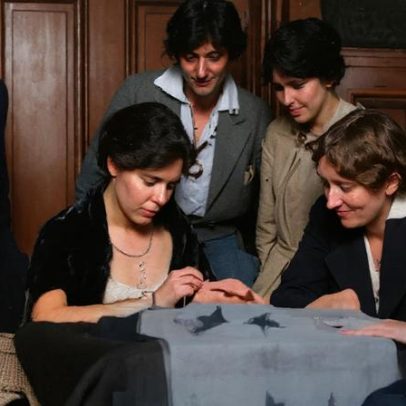 Grupos conservadores atacam direito de voto das mulheres