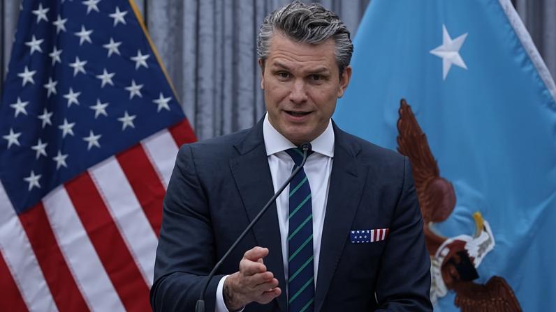 Força dos EUA executa ataque letal a embarcação no Pacífico; quatro mortos