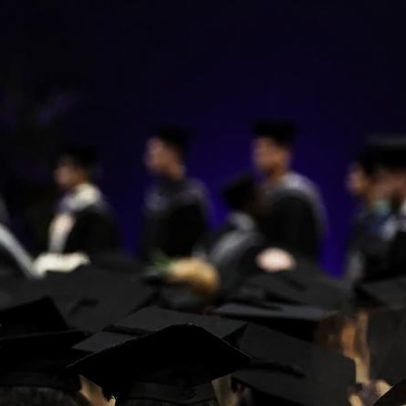 Mais oito universidades britânicas cortam vínculos com setor fóssil
