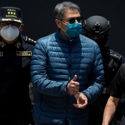 Ex-presidente de Honduras, indultado por Trump, sai da prisão