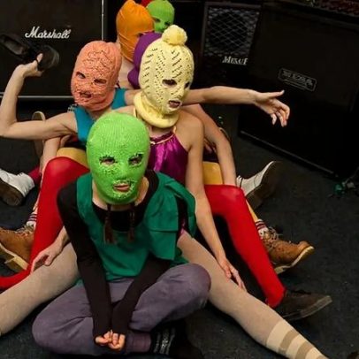 Tribunal russo classifica Pussy Riot como organização extremista