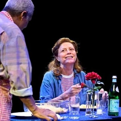 Nova direção do Bristol Old Vic diz que castings de celebridades ajudam teatro