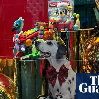 Fúria após cancelamento de vitrine de Natal para promover programa de fidelidade