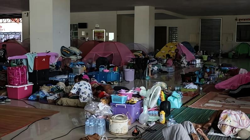 Tailândia e Camboja iniciam negociações para encerrar confrontos mortais