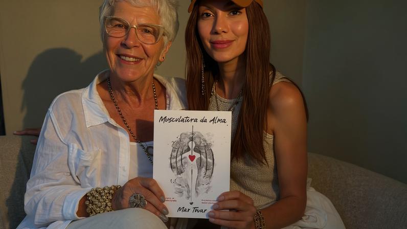 Mentora espiritual de Anitta, Max Tovar apresenta método que promete reorganizar emoções a partir das 33 vértebras internas.