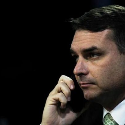 Mercado despenca com pré-candidatura de Flávio ao Planalto