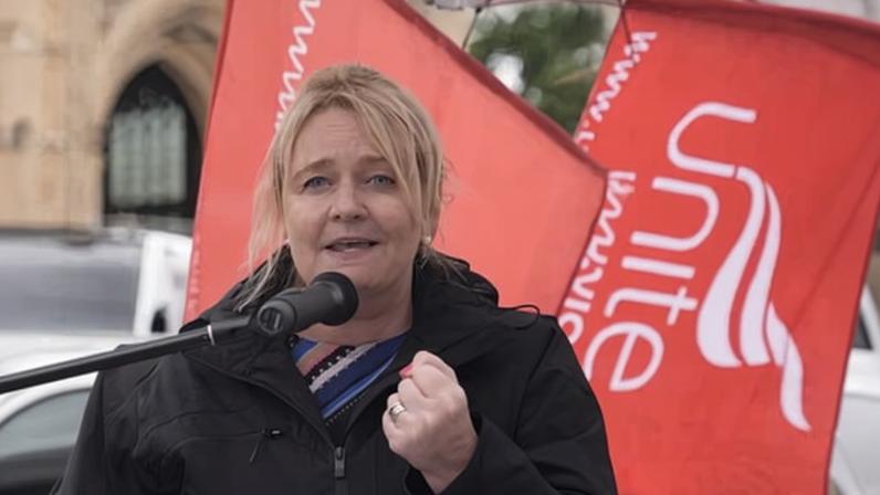 Líder da Unite adverte o Labour por não apoiar trabalhadores