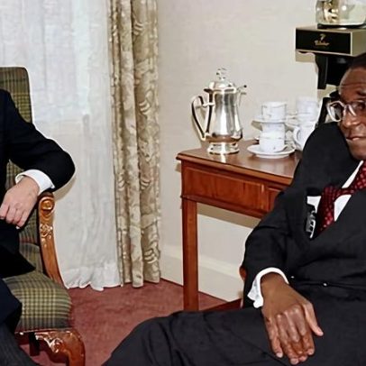 FCO alertou contra ação militar britânica para derrubar Mugabe