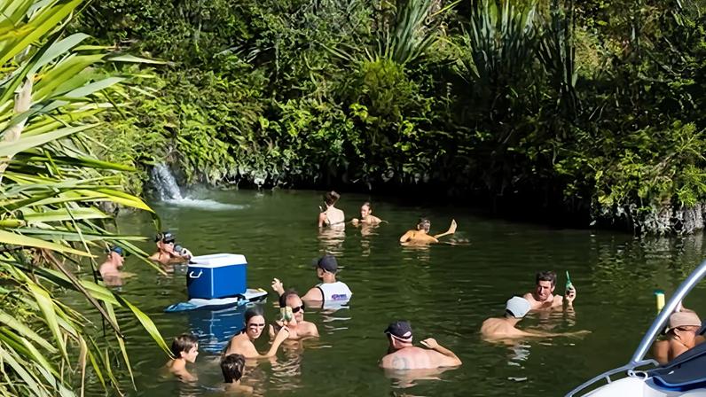 Nova Zelândia discute férias de verão extremas e retorno em março