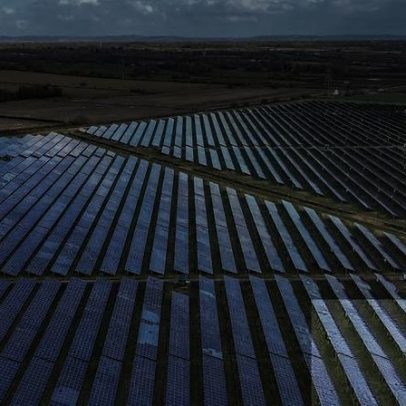 Projetos de energia zumbis na Grã-Bretanha são cortados para acelerar ligações à rede