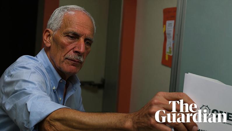Nasry Asfura, Trump’s preferred candidate, casting his vote at a polling station in Tegucigalpa, Honduras, on 30 November.