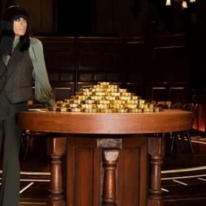 Nova série de The Traitors é descrita como brutal por Claudia Winkleman