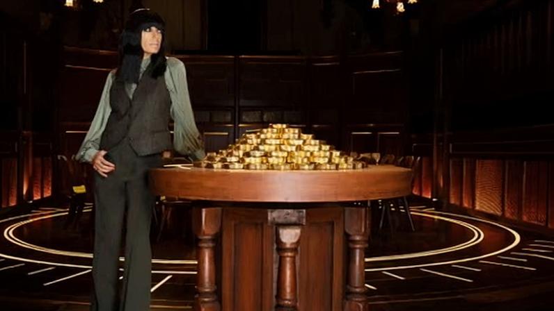 Nova série de The Traitors é descrita como brutal por Claudia Winkleman