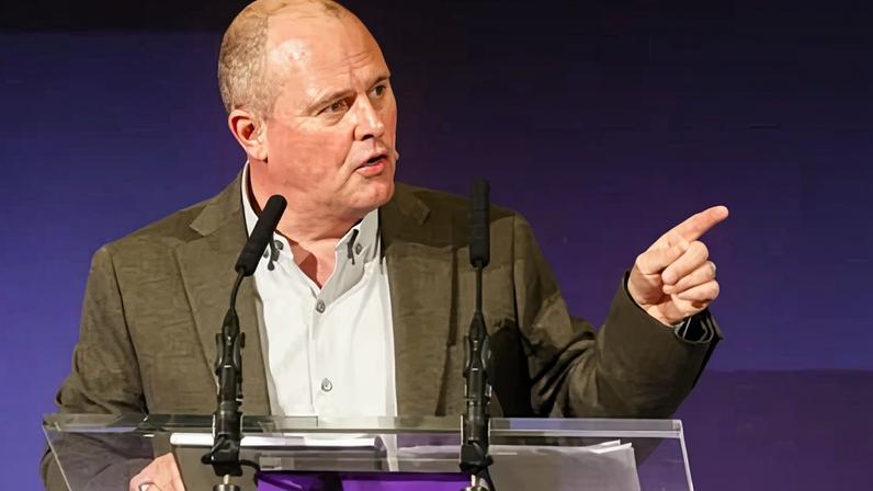 Paul Nowak chama o Labour para estreitar relação com a Europa