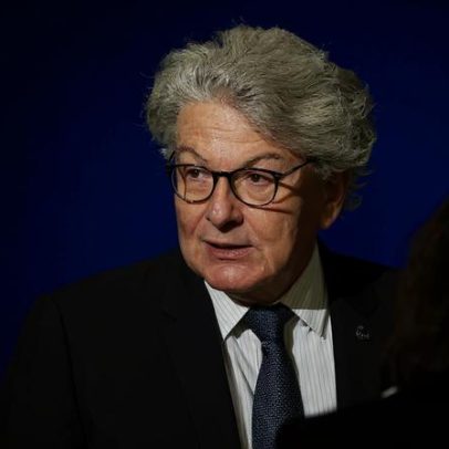 França condena veto de visto dos EUA a ex-comissária europeia Breton