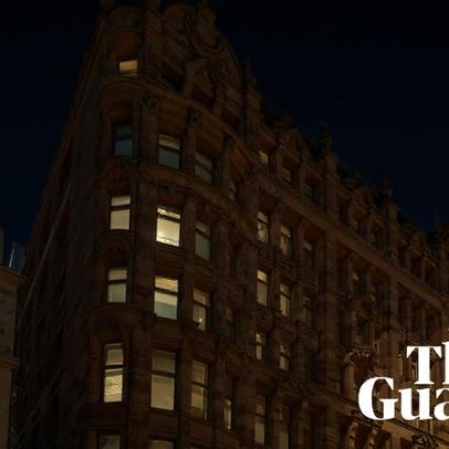 Editor do Times e do Sunday Times na Escócia é acusado de comunicações indecentes