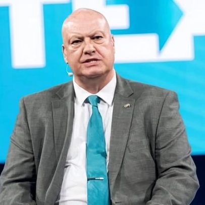 Reform UK cancela filiação de líder de conselho acusado de racismo