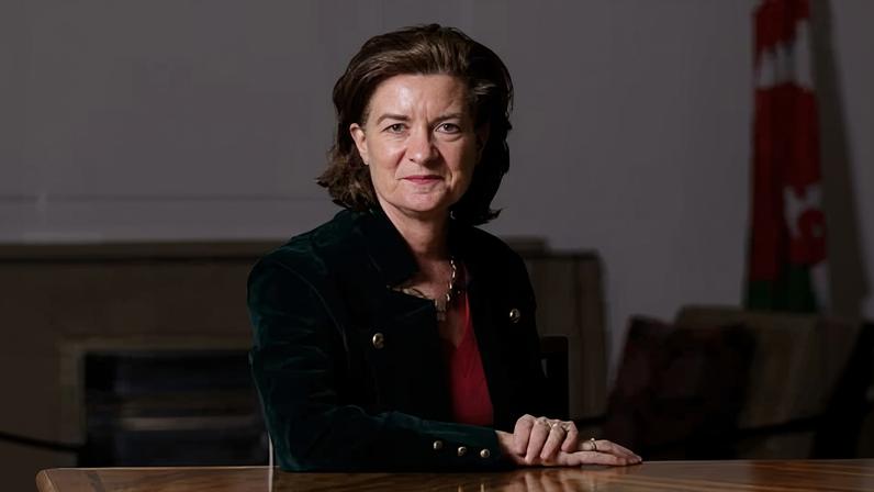 Primeiro-ministro galês promete manter Labour como maior partido democrático