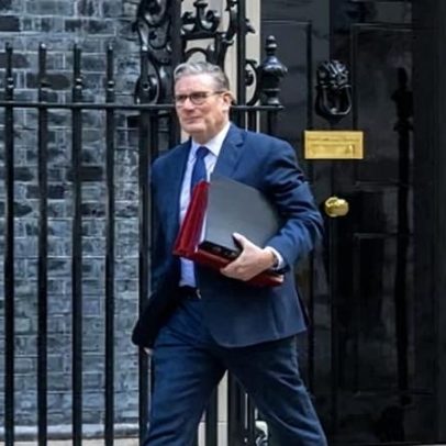 Editores criticam plano de Starmer de reduzir escrutínio sobre o No 10