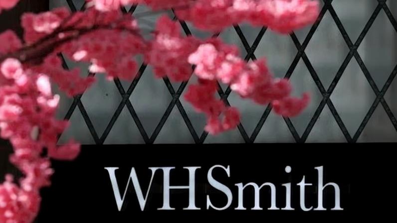 WH Smith busca recuperar bônus de ex-diretores após investigação de erro contábil