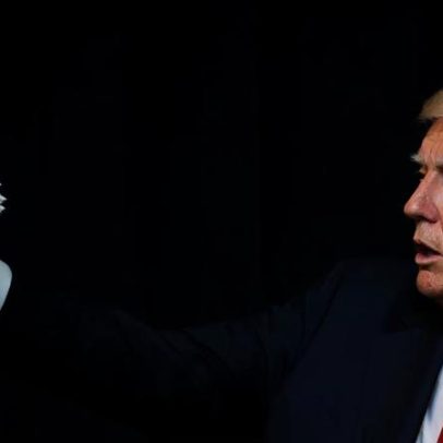 Trump diz que arco triunfal em DC é prioridade da chefe de política interna