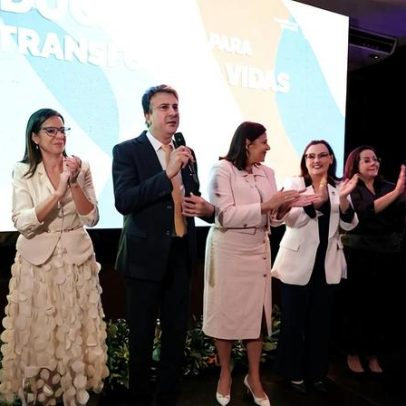 MEC entrega CNDB a reitores e professores da Rede Federal