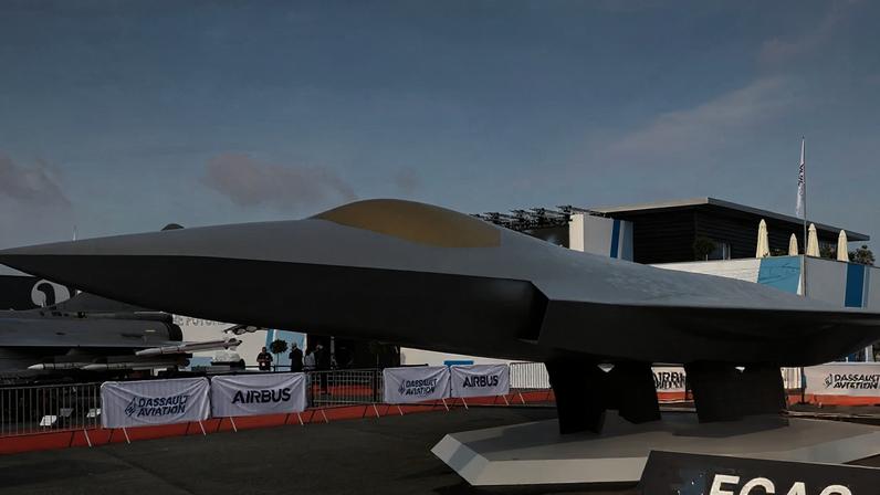 The Future Combat Air System would combine stealth abilities with advanced electronics and weaponry. Photograph: Benoît Tessier/Reuters