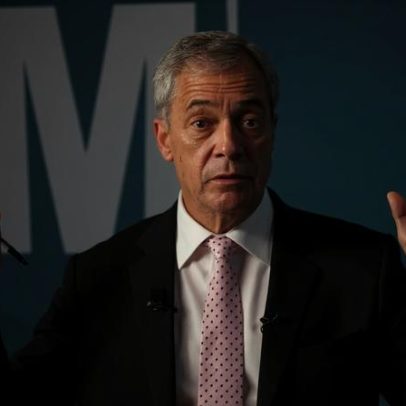 Farage nega ter dito algo racista com malícia ao atacar a BBC