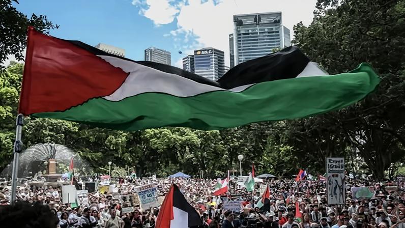 Ativistas criticam plano de restringir comícios após tiroteio em Bondi