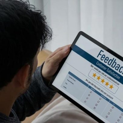 Golpes com avaliações de cinco estrelas que visam enganar compradores online