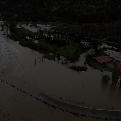 Tempestades intensas provocam chuvas fortes e enchentes no noroeste dos EUA