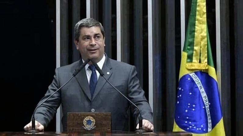 Quem é Coronel Tadeu, suplente que deve ficar no lugar de Zambelli na Câmara