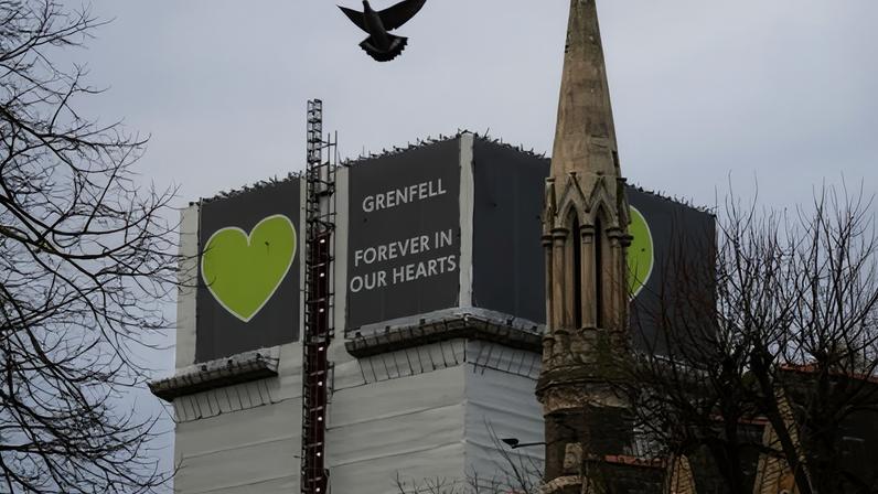 Empresas ligadas ao Grenfell ainda recebem contratos públicos de milhões