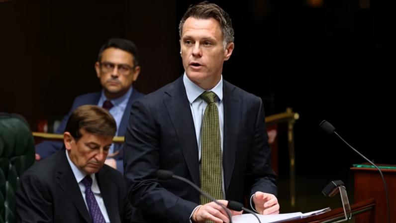 Repressão de armas e leis de protesto aprovadas em NSW, mesmo com divisão da coalizão