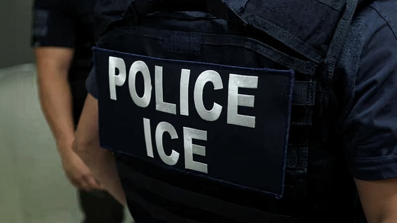 ICE planeja blitz de mídia US$100 milhões para recrutar novos agentes