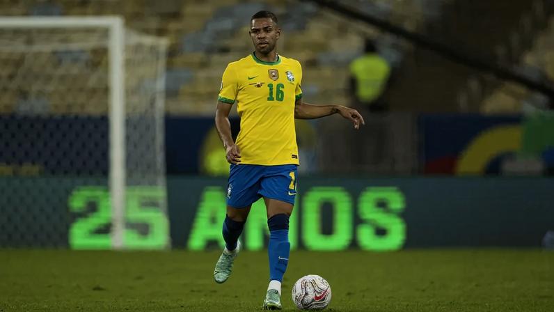 Renan Lodi pela Seleção Brasileira (Divulgação CBF)