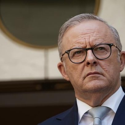 Benefícios de viagem de familiares de deputados serão reduzidos, diz Albanese