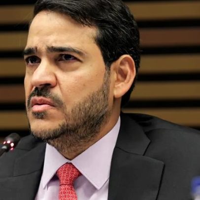 Messias busca líder do partido de Alcolumbre para distensionar relação