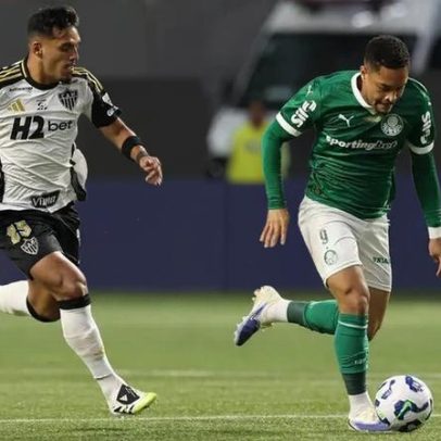 Vitor Roque permanece no Palmeiras mesmo diante de sondagens