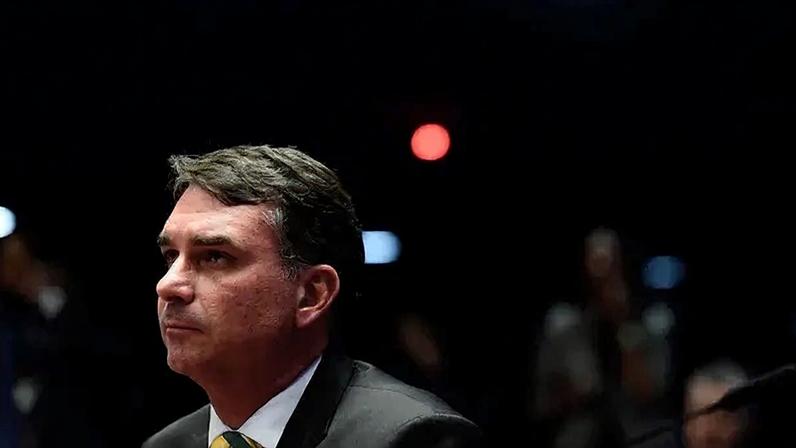 Flávio Bolsonaro (PL-RJ), indicado para corrida presidencial, é o filho mais velho do ex-presidente Jair Bolsonaro. (Foto: Saulo Cruz/Agência Senado)