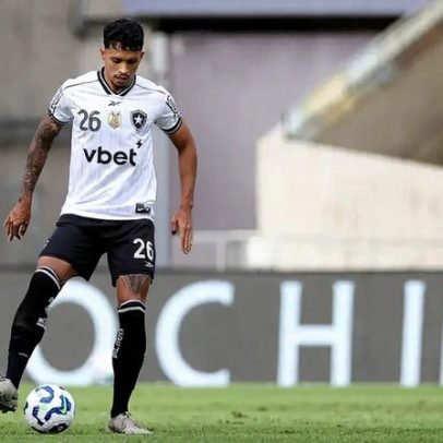 Botafogo rescinde empréstimo do zagueiro Gabriel Silva