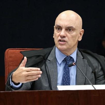 Moraes nega visita de Carlos a Bolsonaro no aniversário do vereador