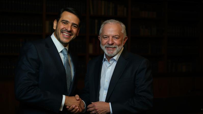 Messias comemora apoio do CFM após ser contra resolução que proibia assistolia. (Foto: Ricardo Stuckert / Presidência da República)