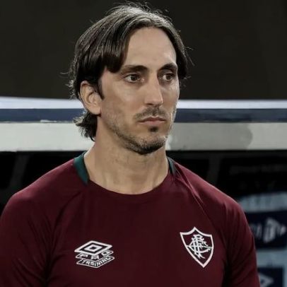 Zubeldía encara decisão na escalação do Fluminense contra o Vasco
