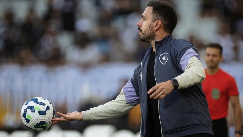 Davide Ancelotti é o técnico do Botafogo (Foto: Vítor Silva/Botafogo)