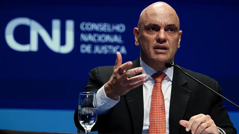 Dinheiro público: Alexandre de Moraes, durante o 19º Encontro Nacional do Poder Judiciário (ENPJ). Na ocasião, o ministro foi aplaudido após defender volta de adicional a juízes. (Foto: Rômulo Serpa/CNJ)