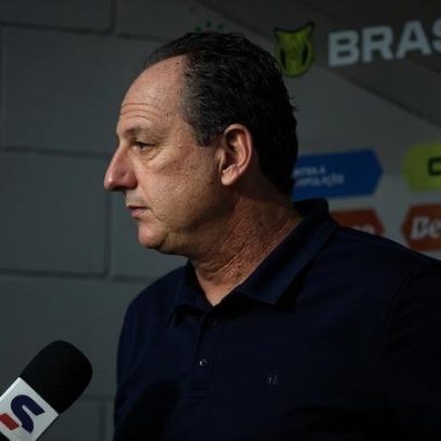 Ceni pede personalidade ao Bahia para enfrentar o Fluminense