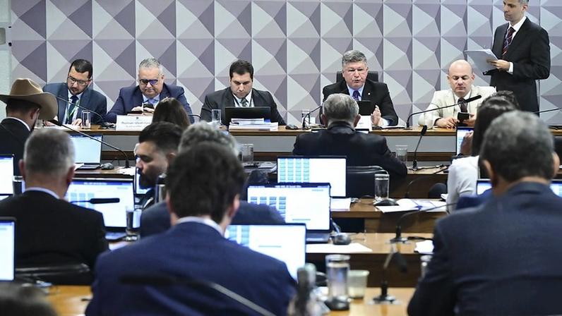 Comissão Parlamentar Mista de Inquérito do INSS " 2025 (CPMI " INSS) realiza reunião para analisar requerimentos.